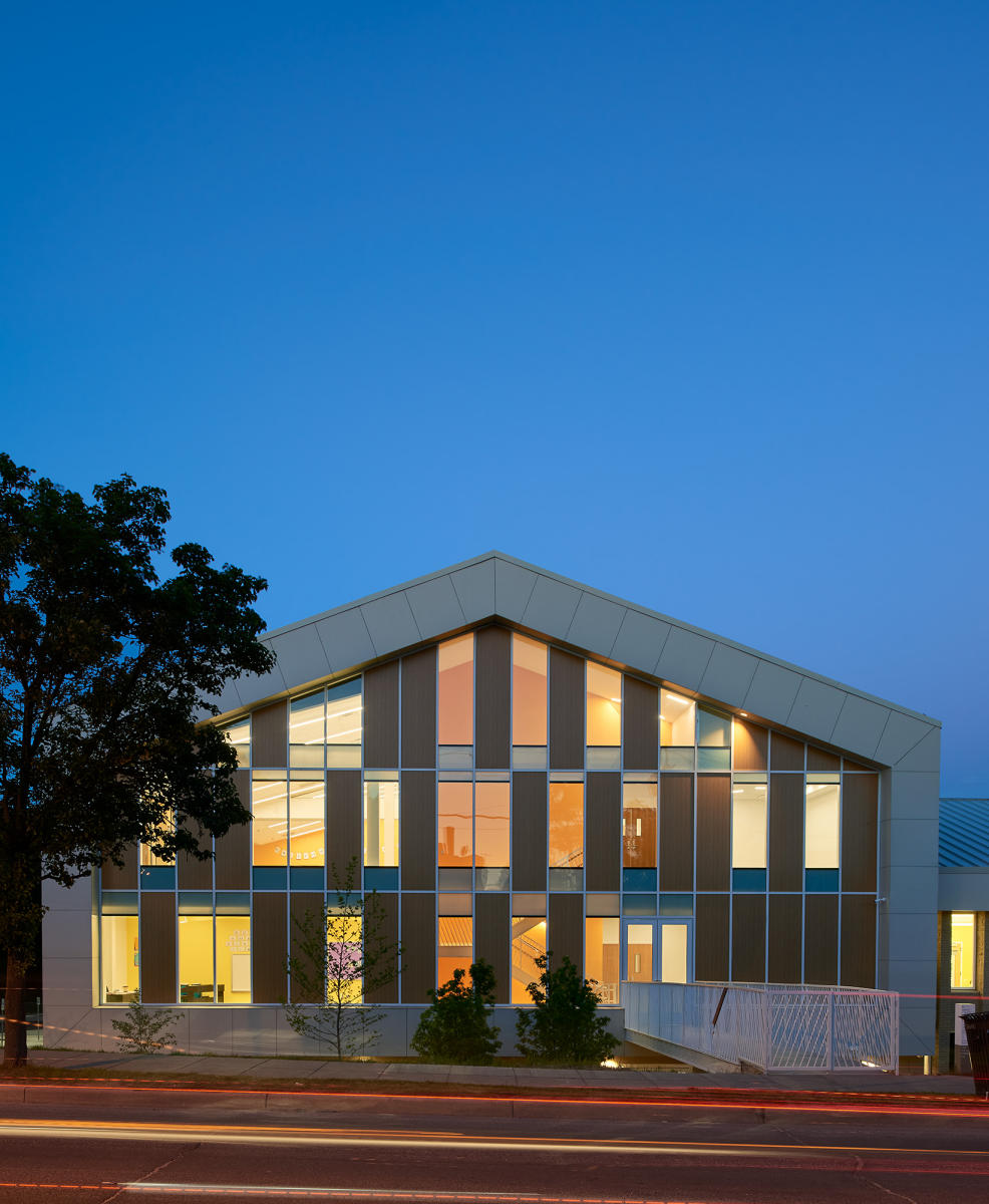 Architect: Studio Twenty-Seven   |   Project: Mamie D. Lee Campus