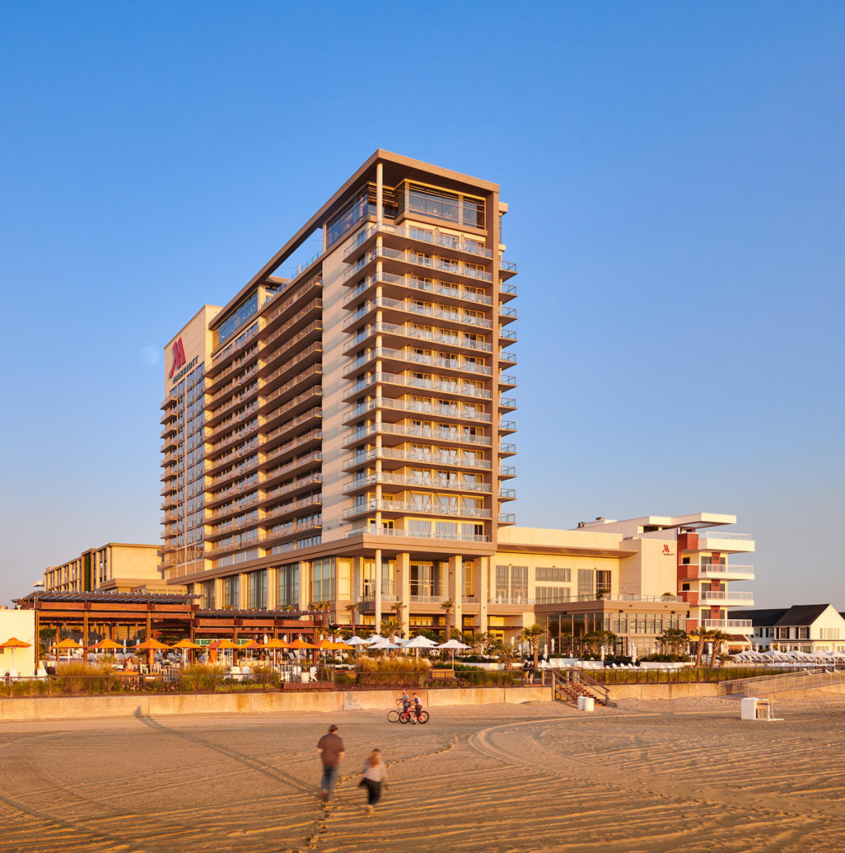 Architect: Cooper Carry Contractor: WM Jordan | Project: Virginia Beach Marriott Resort