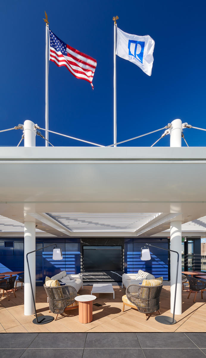 Clients: DWatts Construction &  ZDS Architects | Project: NAR rooftop terrace, Washington DC