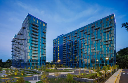 Project: EXO  |  Construction: Moriarty  |  Architect: R2L:Architects  |  Developer: Greystar