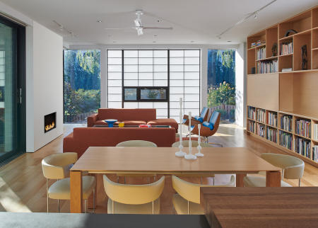 Design: Baron Gurney Interiors   |   Architect: Robert M. Gurney, FAIA   |   Project: House 7105