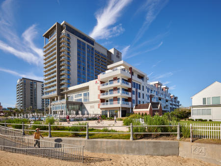 Architect: Cooper Carry Contractor: WM Jordan | Project: Virginia Beach Marriott Resort